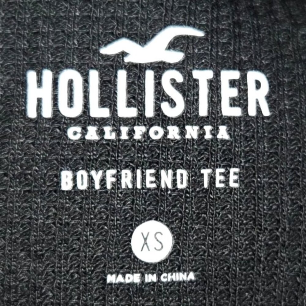 Hollister Womens Colorblock Boyfriend Tee XS Long Sleeve Lightweight Casual Top - Picture 4 of 4